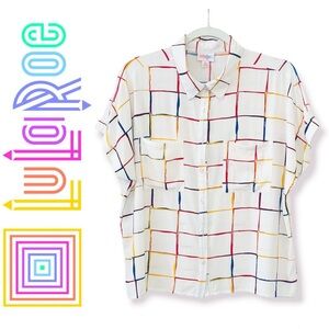 LuLaRoe Crop Blouse Raglan Sleeve Front Pockets Cream/Multi Grid Print
